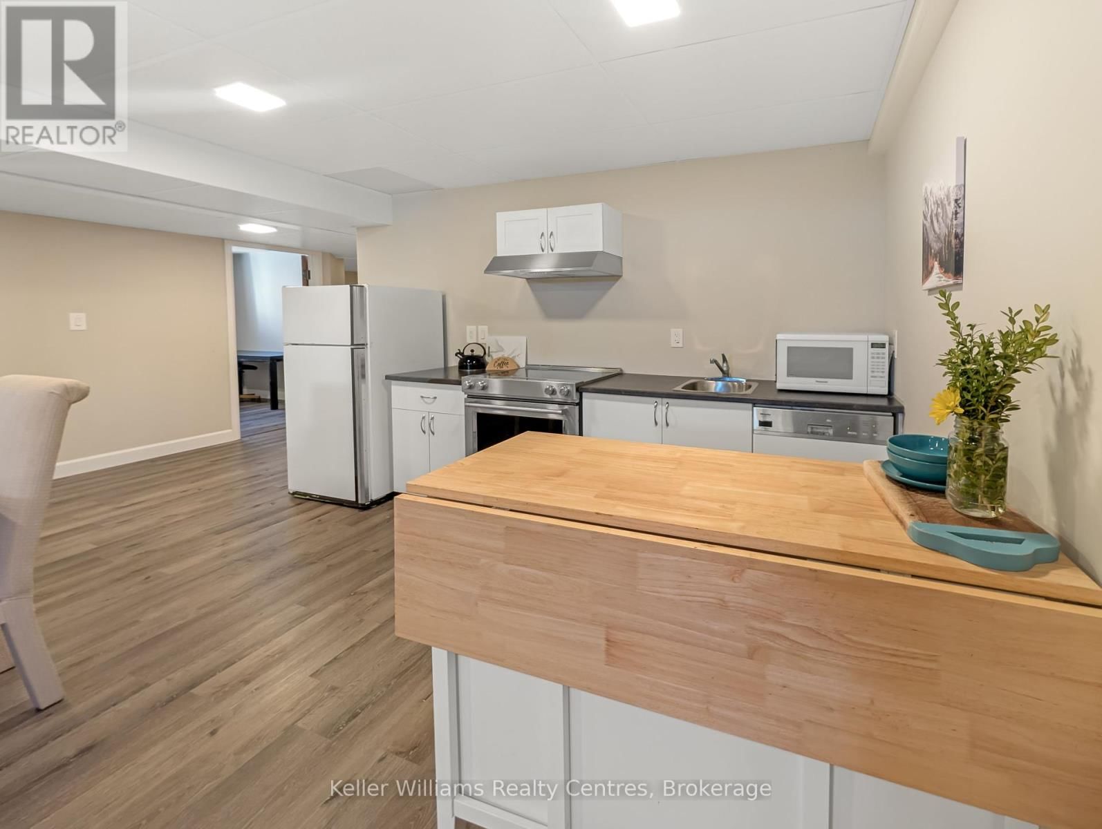 443 MARY ROSE AVENUE Image 33