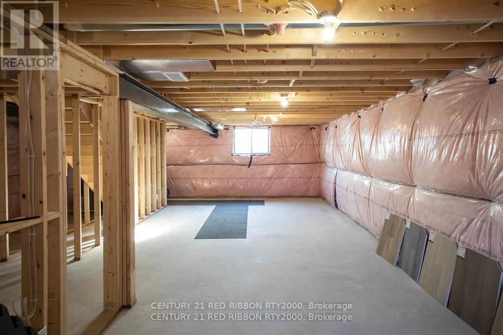 6 - 430 HEAD STREET NORTH Image 36