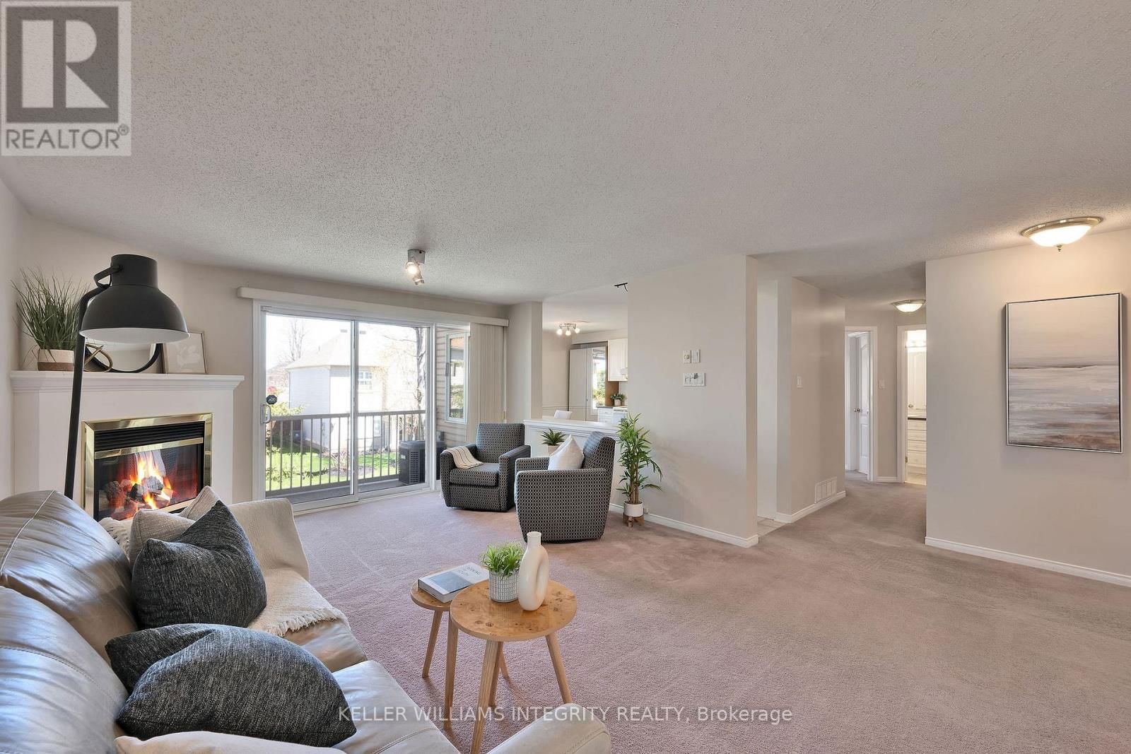 B - 10 DAYBREAK STREET Image 13