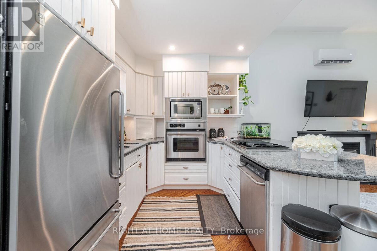 62 FLORENCE STREET Image 4