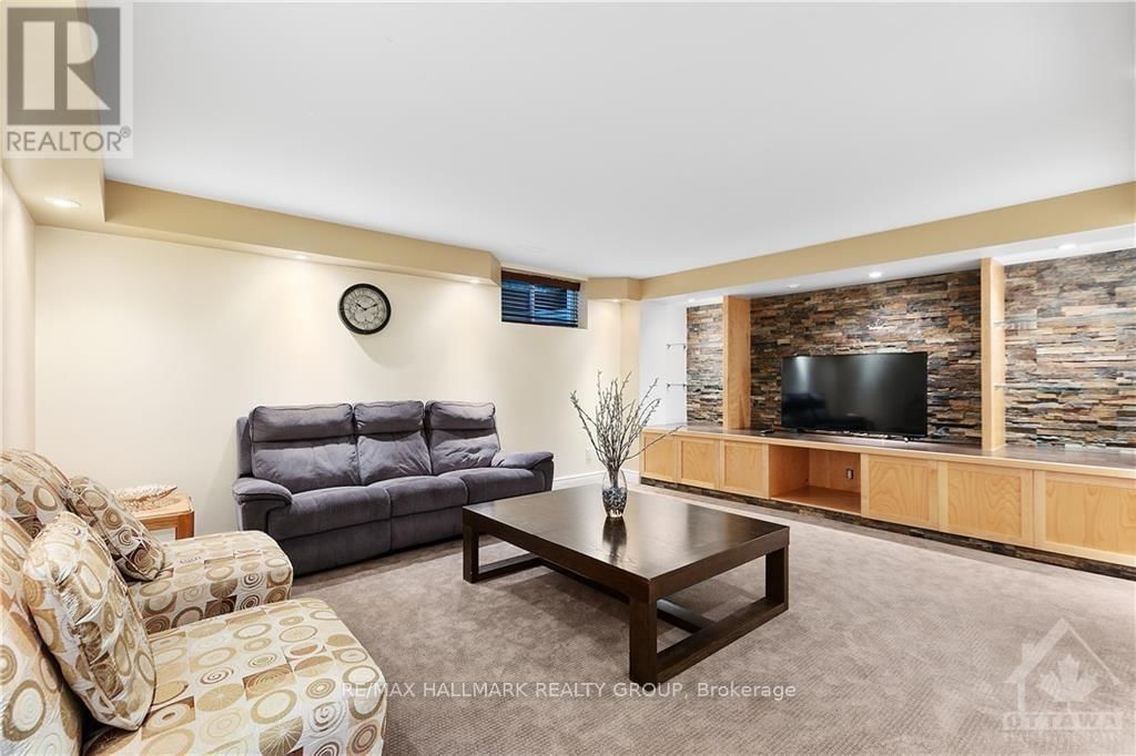 4464 SHORELINE DRIVE Image 23
