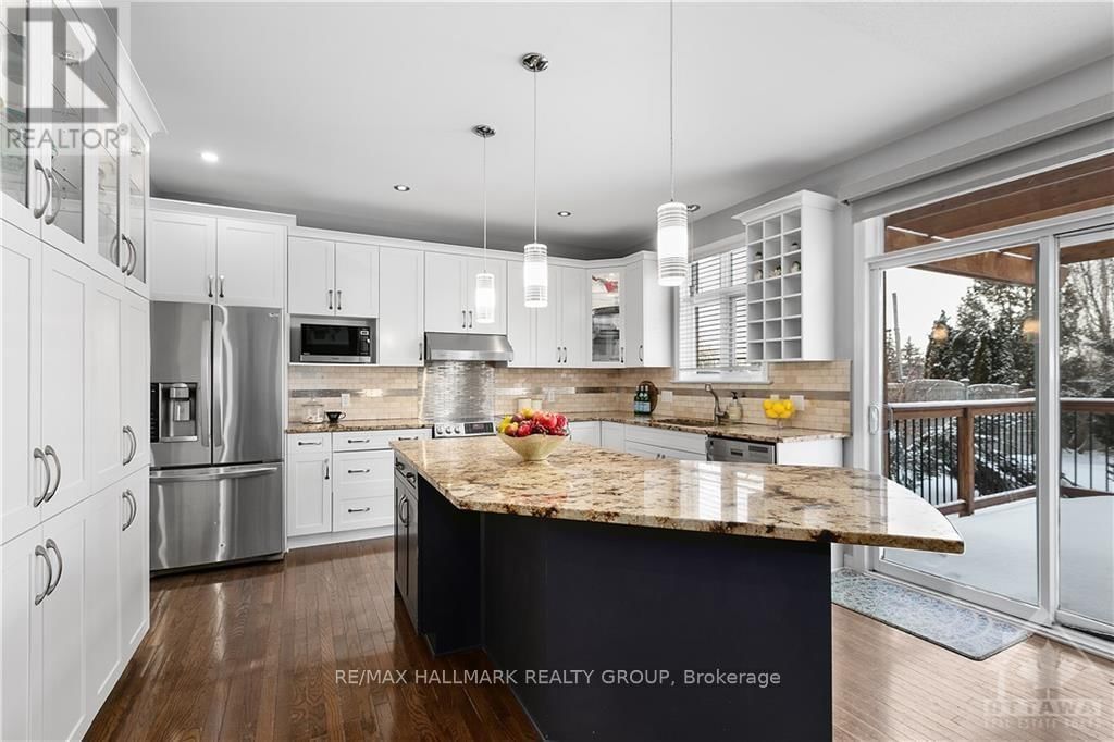 4464 SHORELINE DRIVE Image 9
