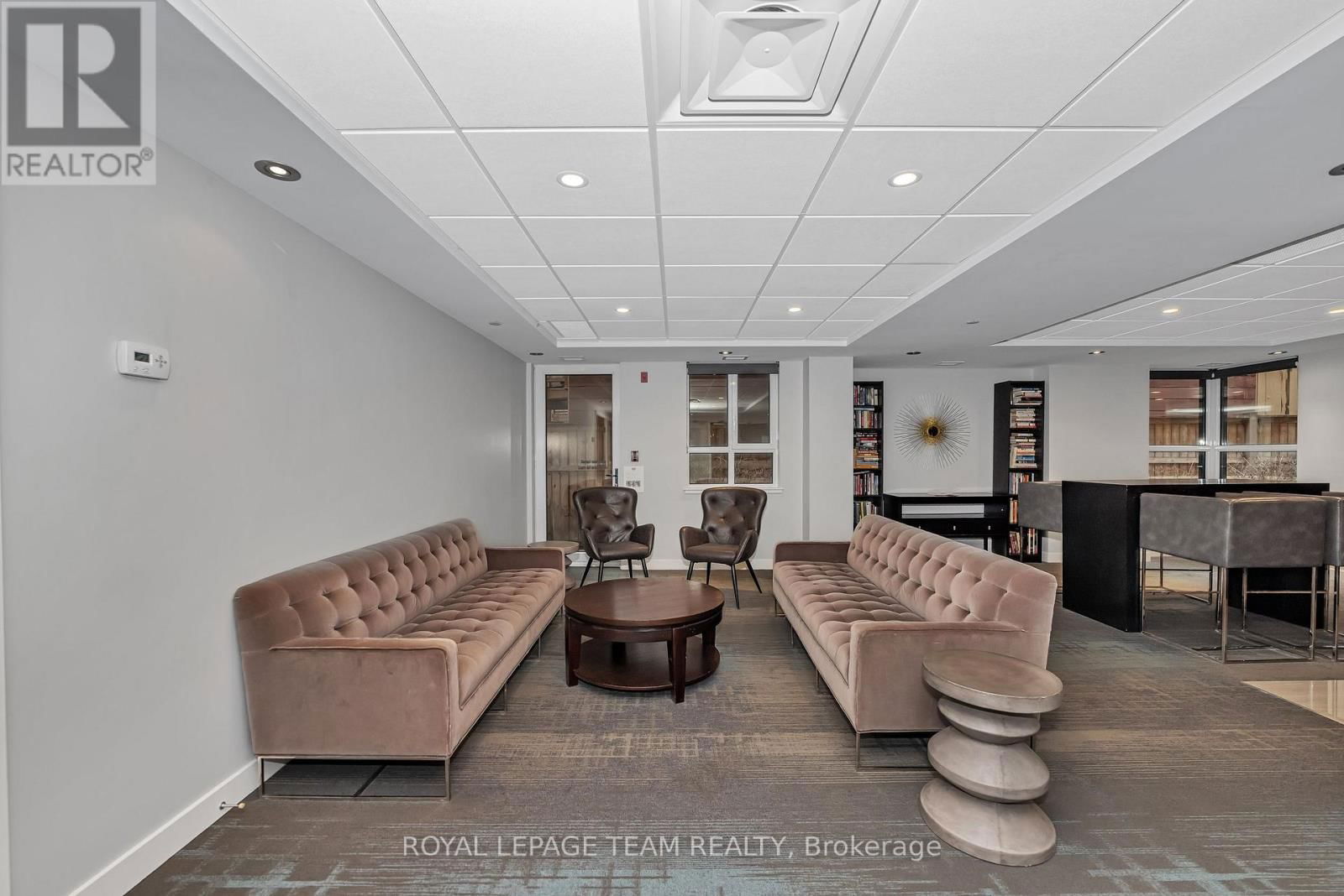319 - 316 BRUYERE STREET Image 23