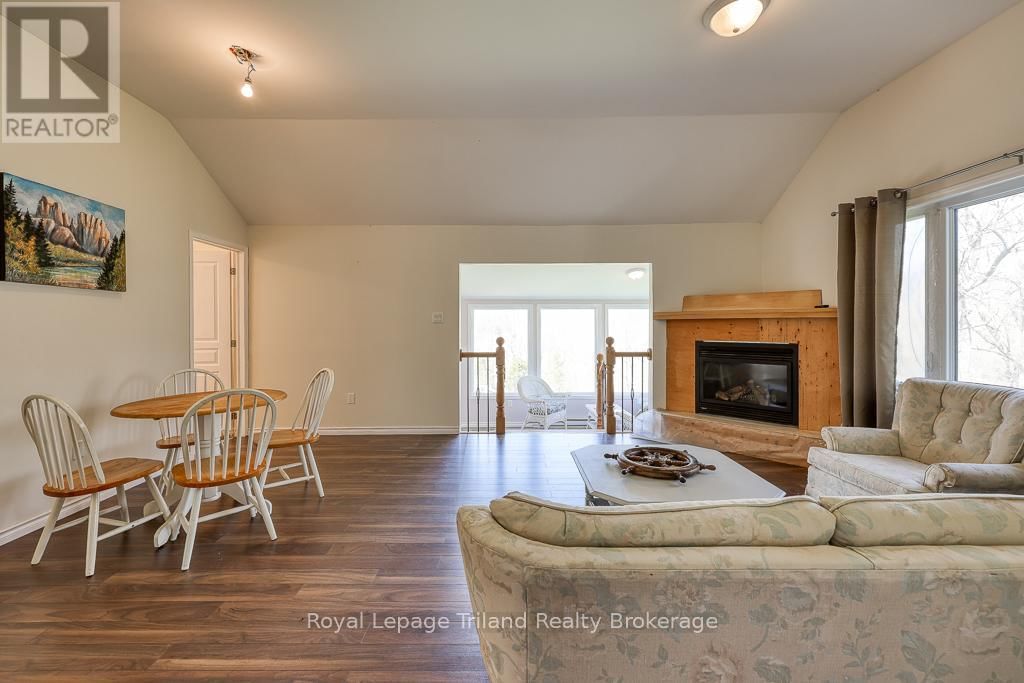 3435 COLIN STREET Image 12