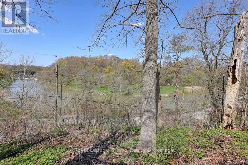 3435 COLIN STREET Image 36