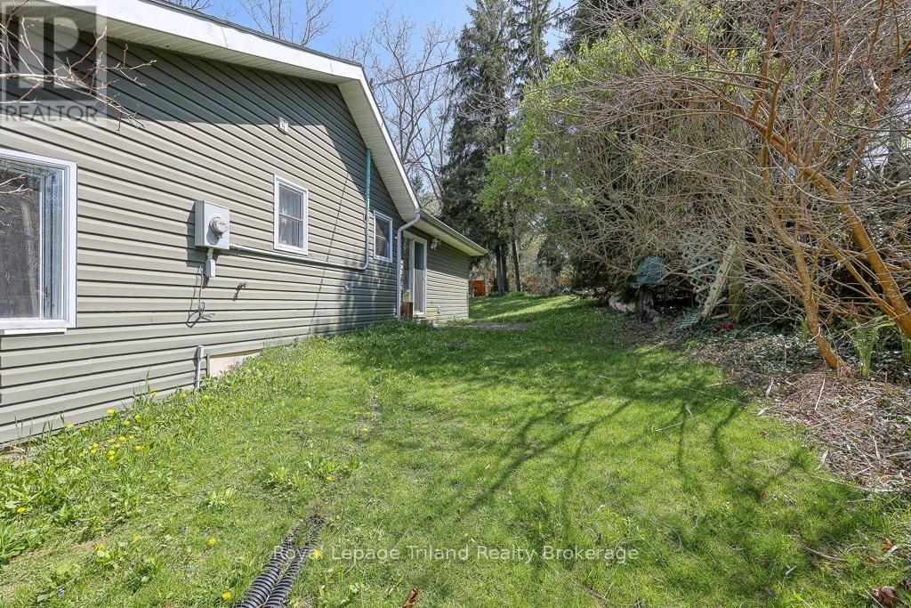 3435 COLIN STREET Image 39