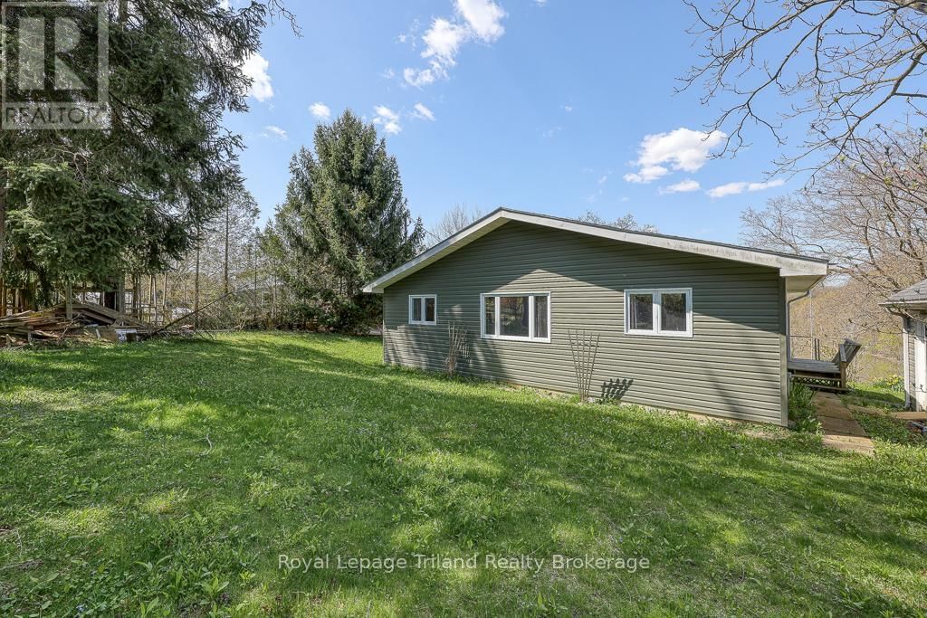 3435 COLIN STREET Image 44
