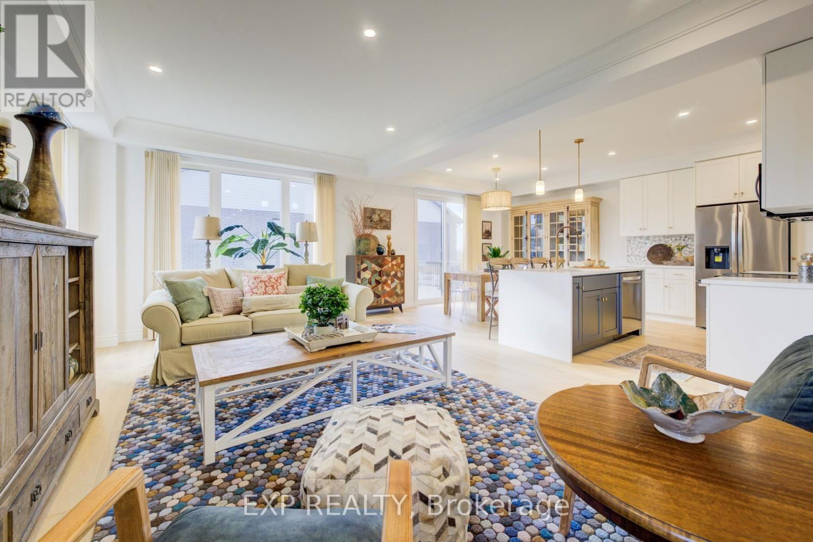 109 THACKERAY WAY Image 7