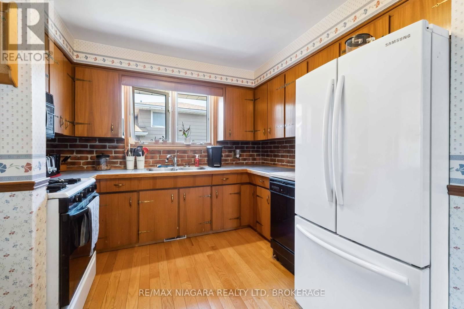 6579 CRAWFORD STREET Image 10