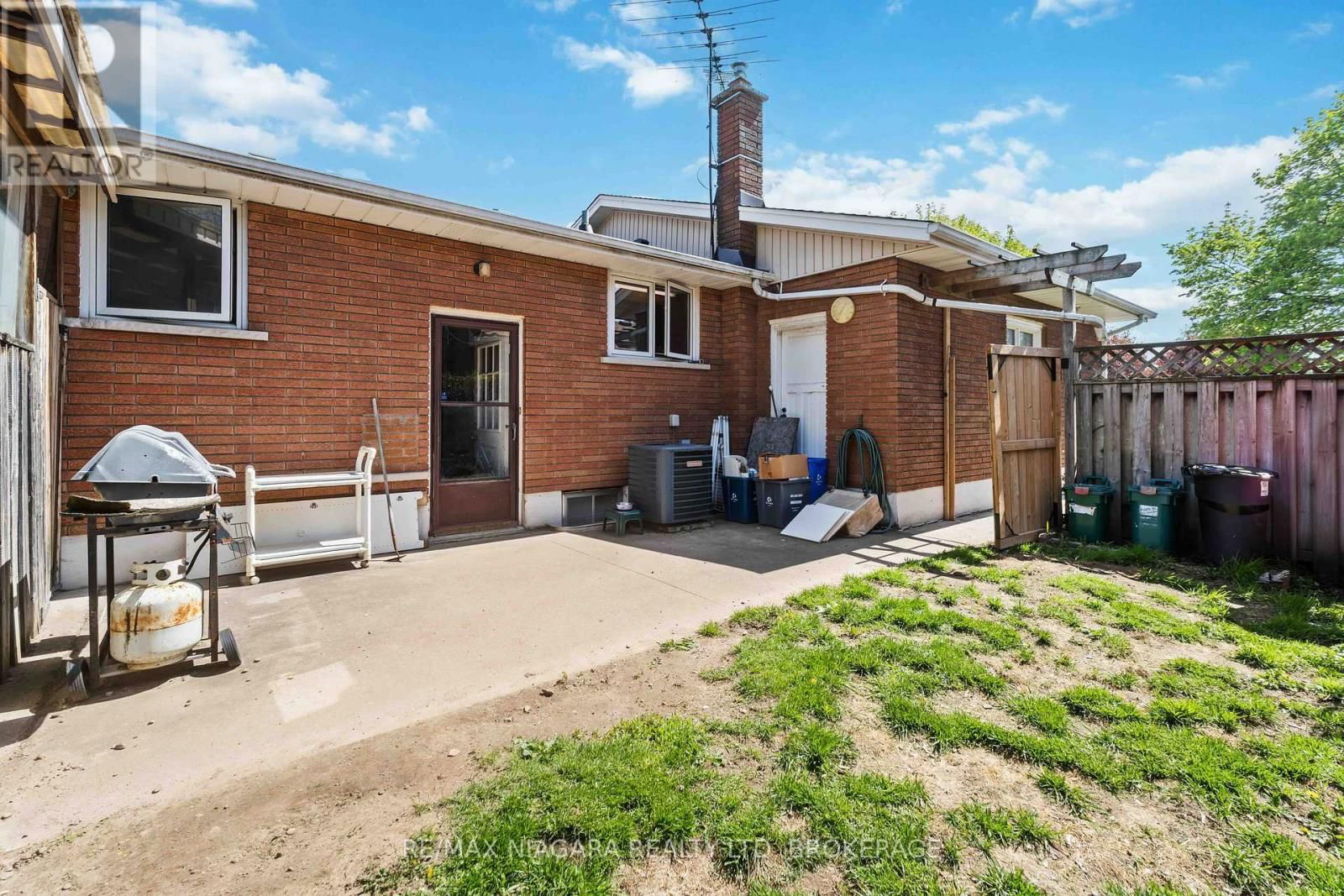 6579 CRAWFORD STREET Image 29