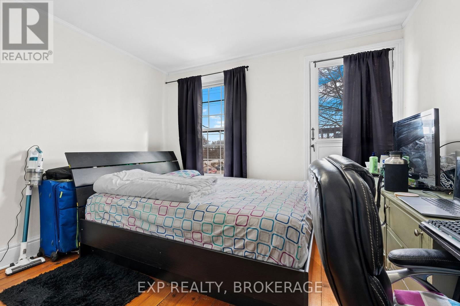 212 RIDEAU STREET Image 17
