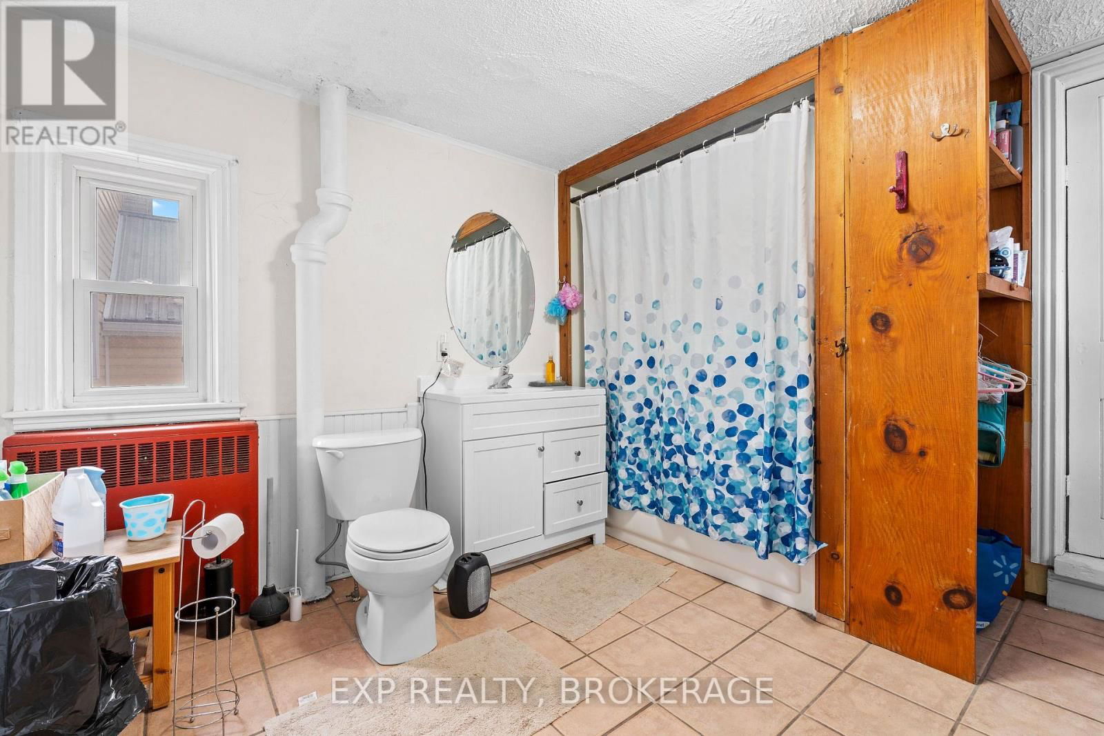 212 RIDEAU STREET Image 21