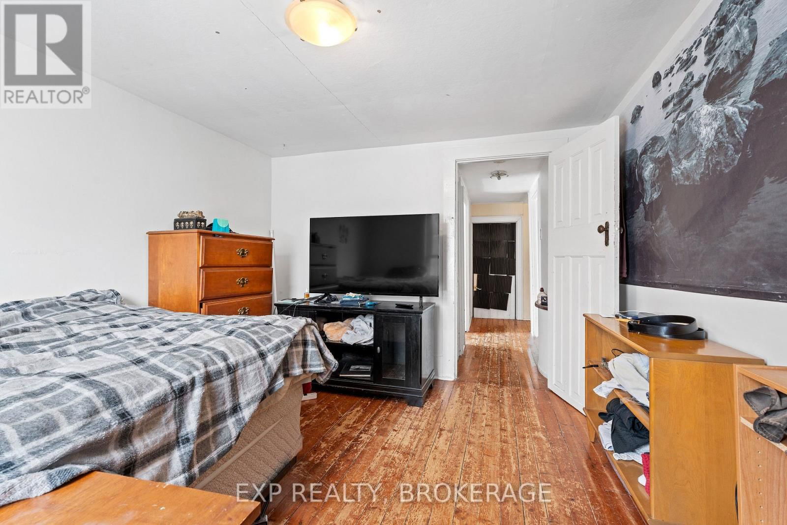 212 RIDEAU STREET Image 30