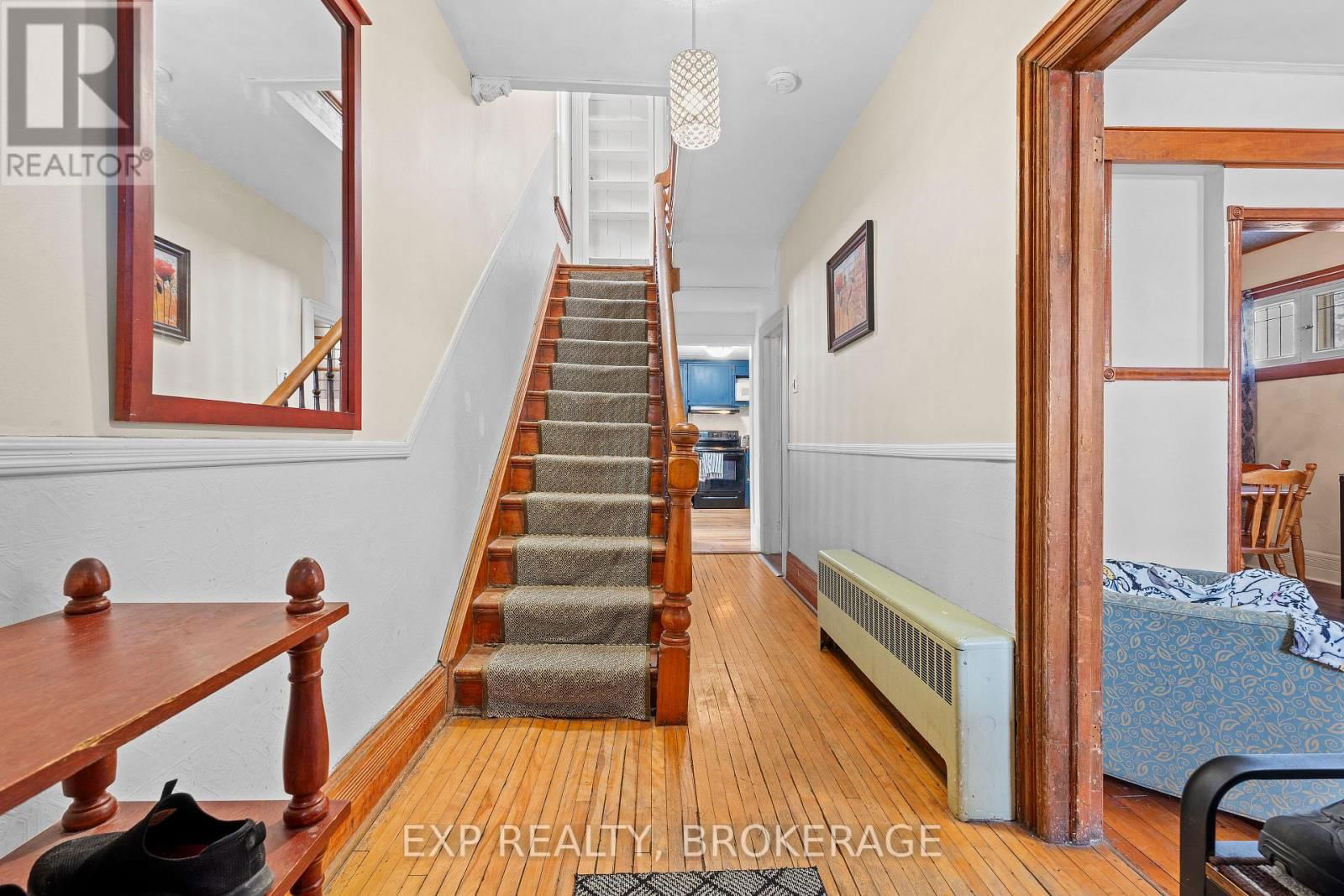 212 RIDEAU STREET Image 4