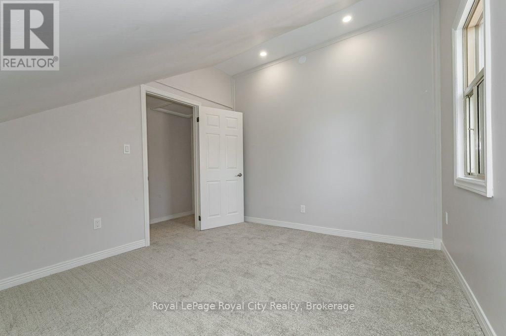 164 SUFFOLK STREET WEST Image 16