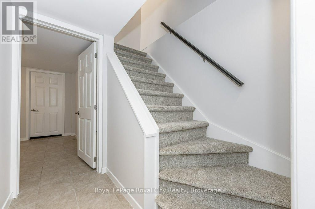 164 SUFFOLK STREET WEST Image 18