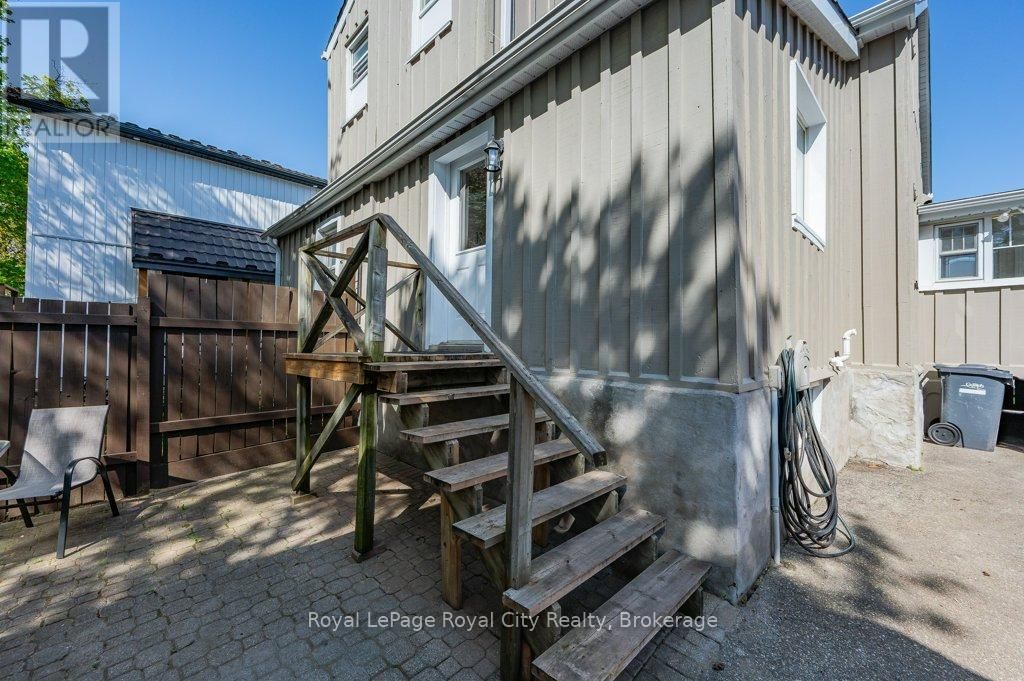 164 SUFFOLK STREET WEST Image 27