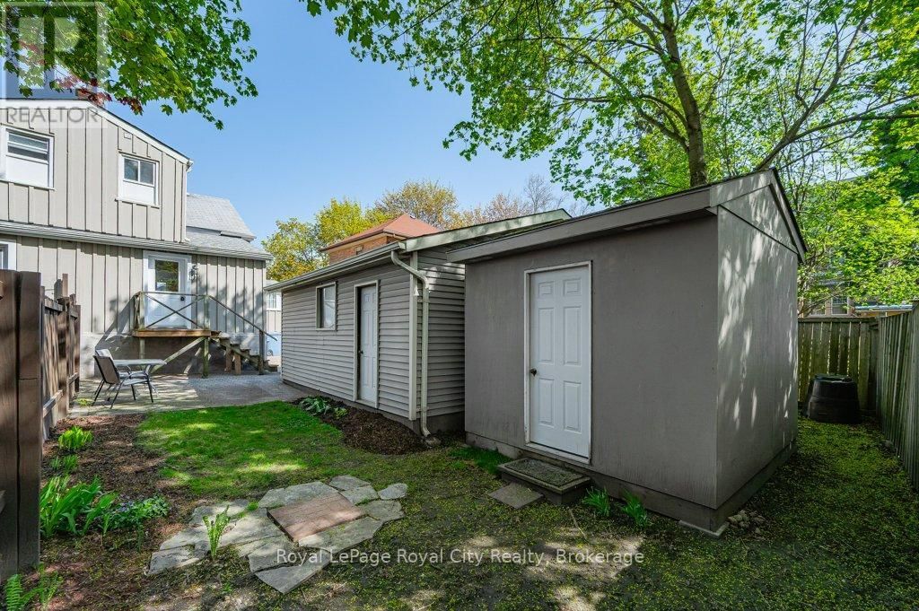 164 SUFFOLK STREET WEST Image 32