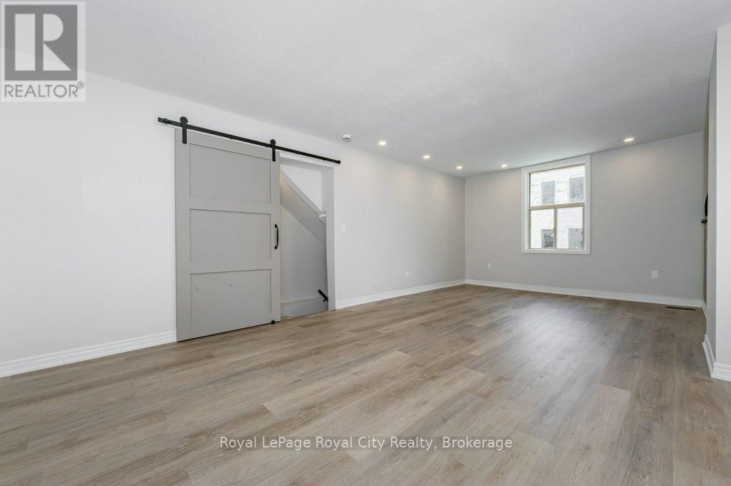 164 SUFFOLK STREET WEST Image 5