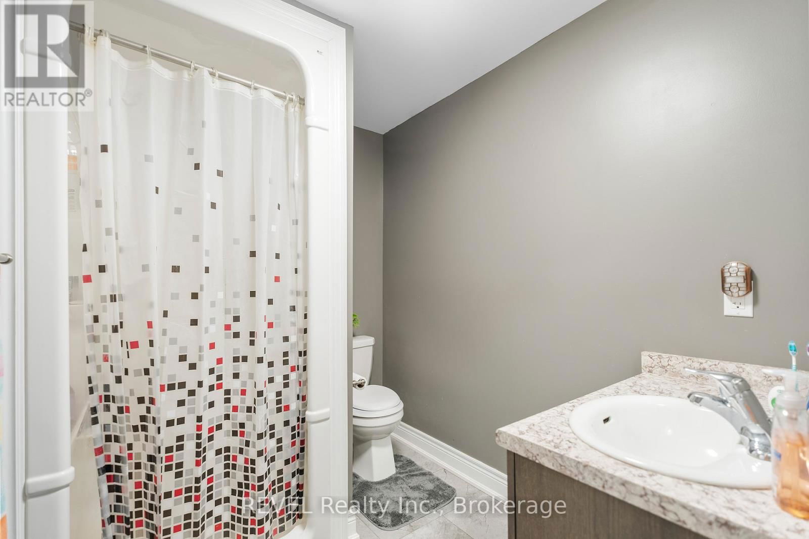 4061 VILLAGE CREEK DRIVE Image 14
