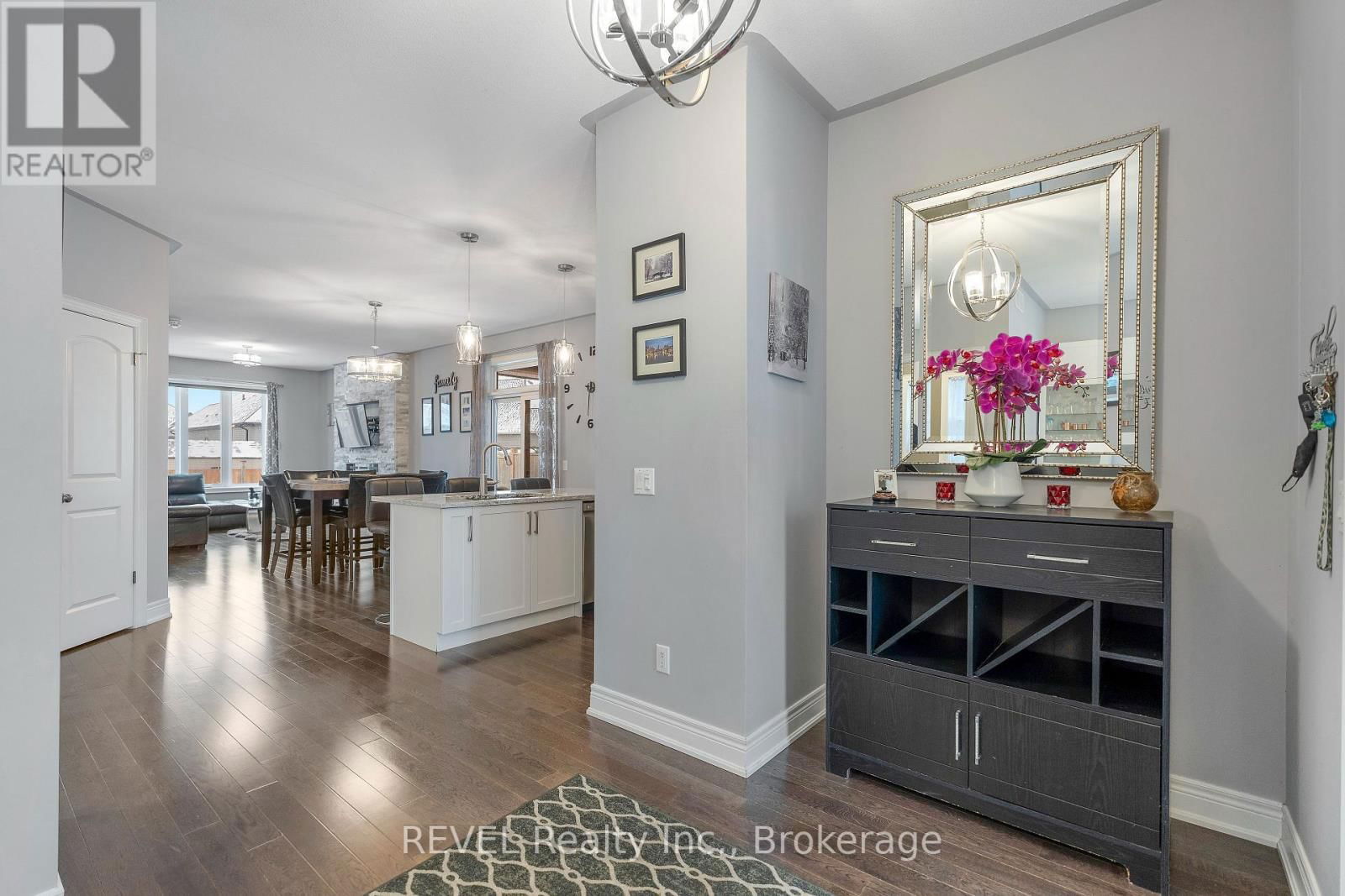4061 VILLAGE CREEK DRIVE Image 3