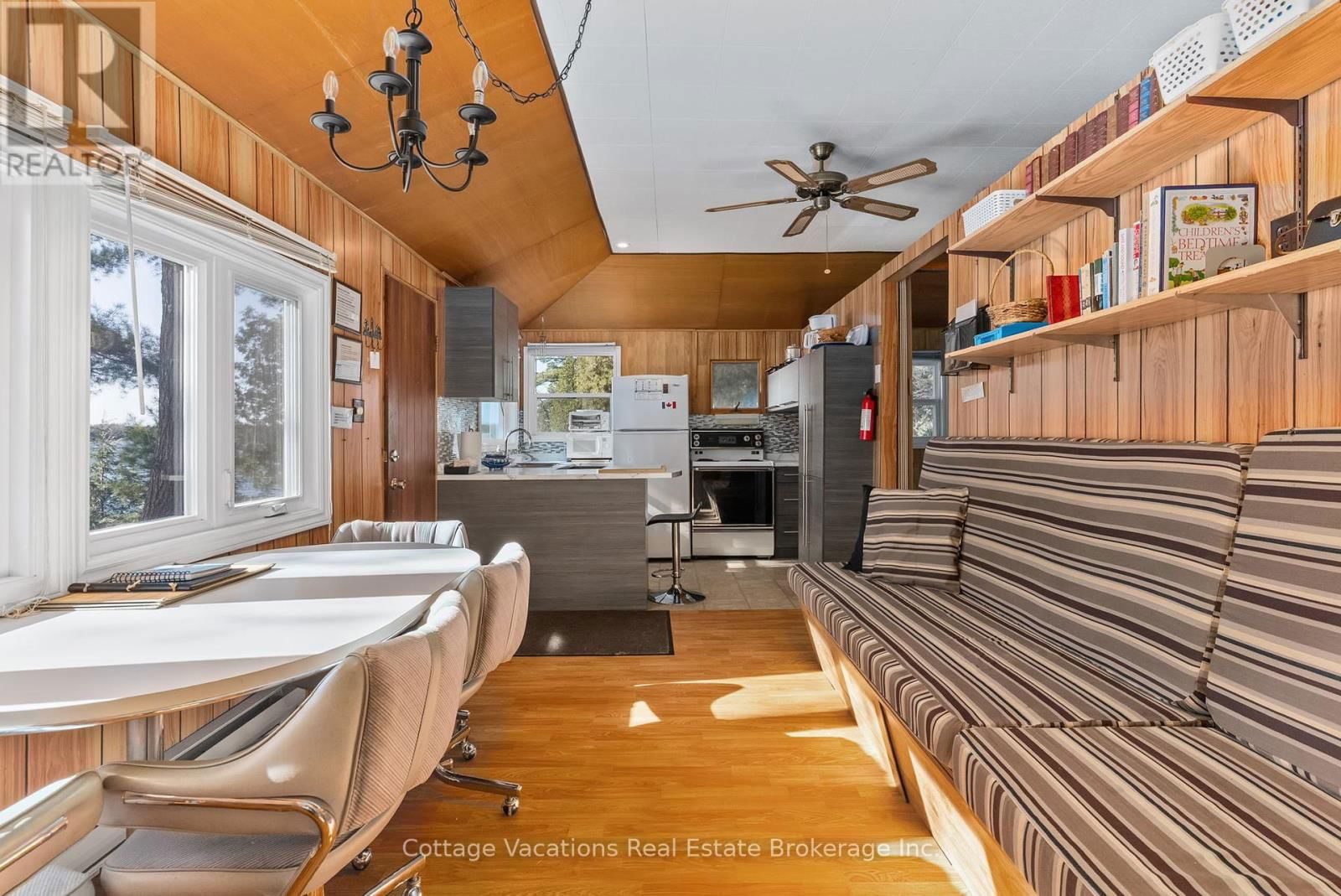 936 EAST BEAR LAKE ROAD Image 17