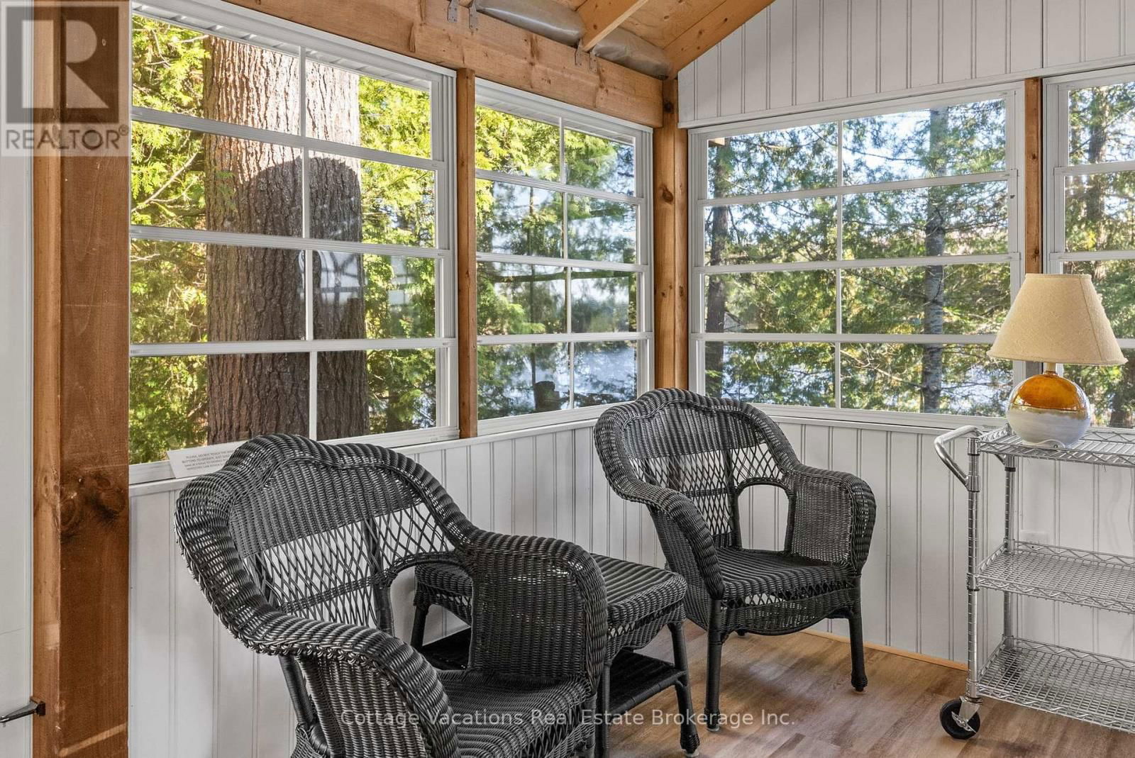 936 EAST BEAR LAKE ROAD Image 32
