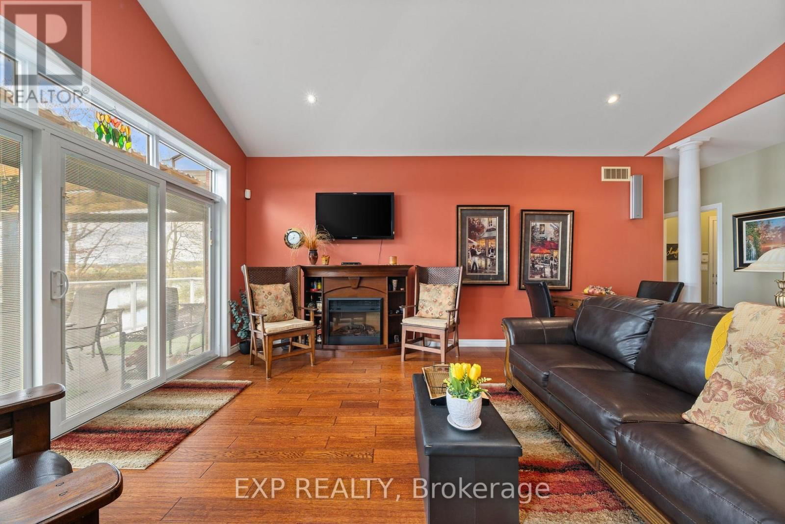 127 RIVER DRIVE Image 13