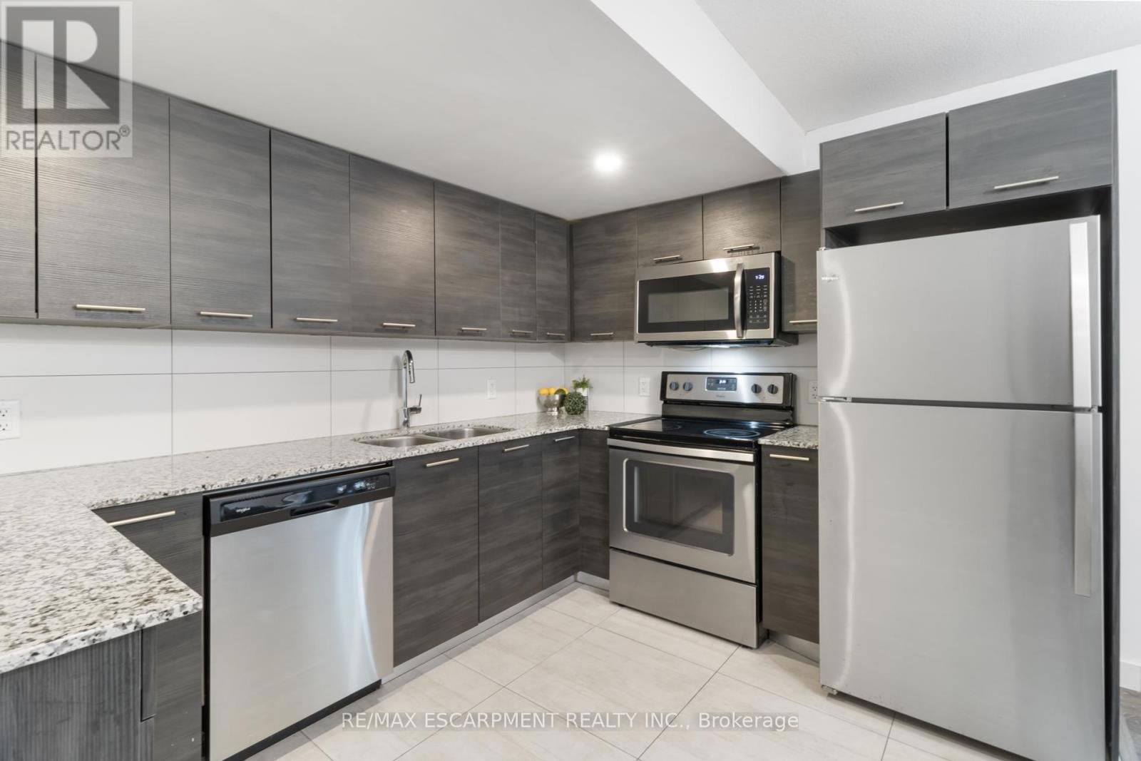 223 - 338 ALBERT STREET Image 9