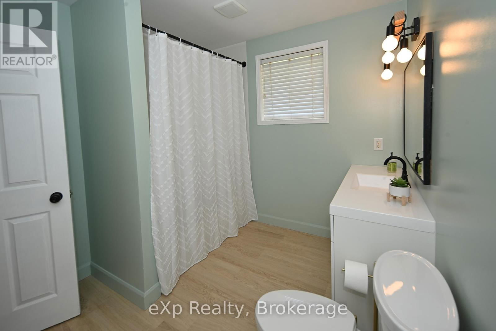 22 DUPRAS STREET Image 12