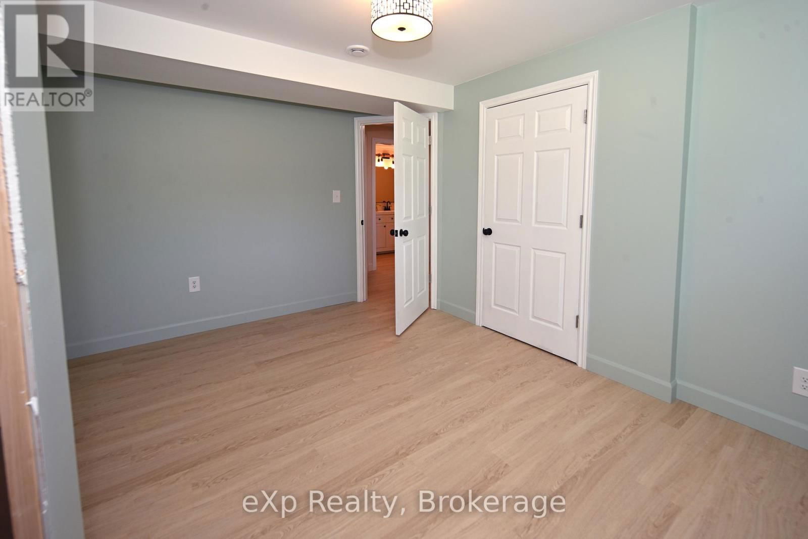 22 DUPRAS STREET Image 17