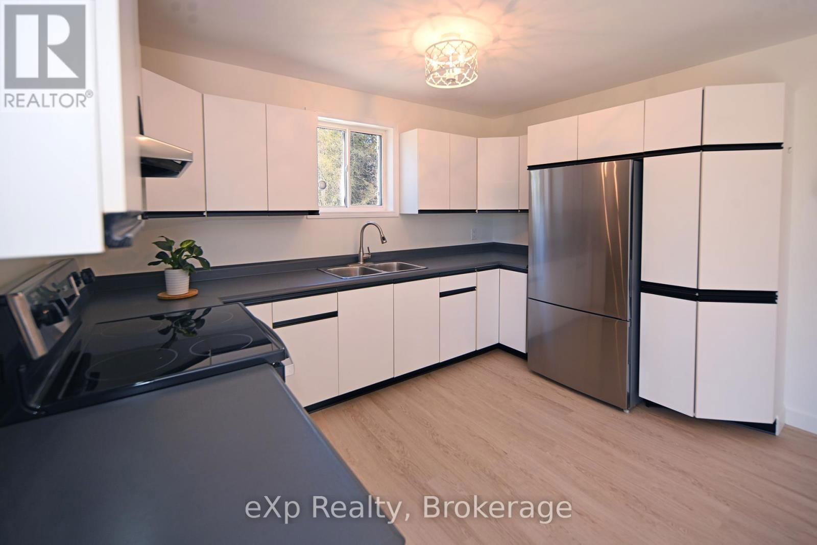 22 DUPRAS STREET Image 3