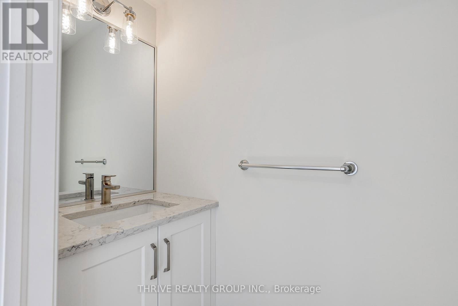 16 - 2261 LINKWAY BOULEVARD Image 19