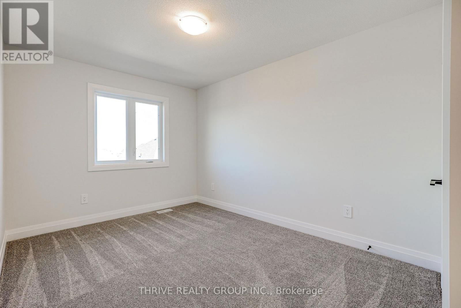 16 - 2261 LINKWAY BOULEVARD Image 28