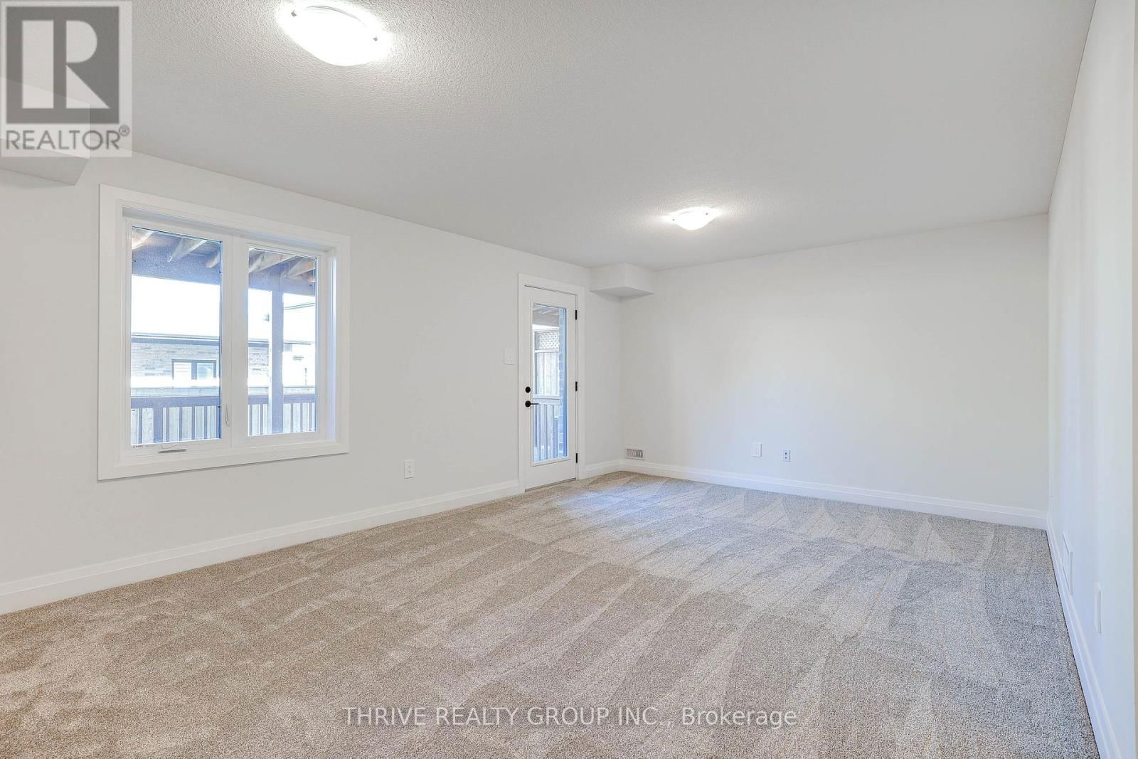 16 - 2261 LINKWAY BOULEVARD Image 35