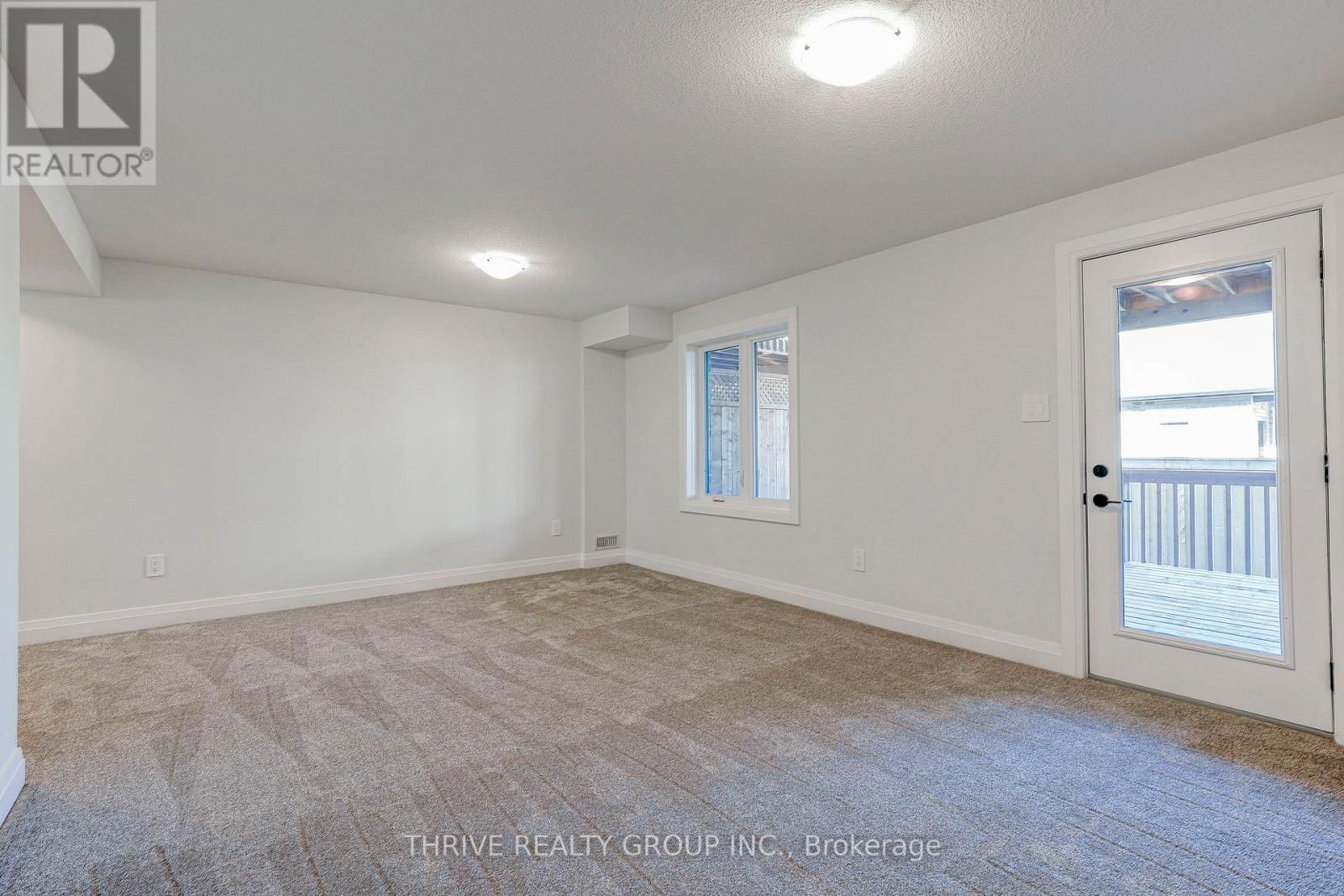 16 - 2261 LINKWAY BOULEVARD Image 36