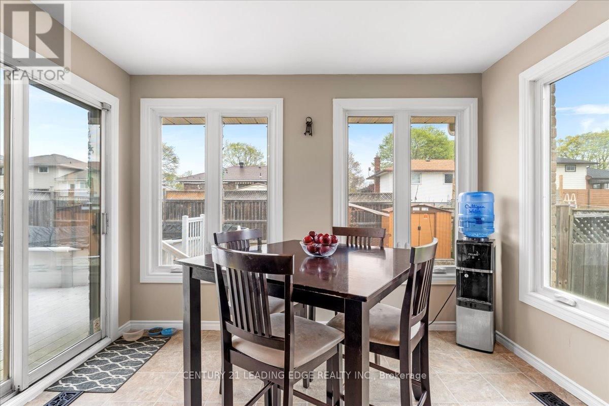 17 MORRIS DRIVE Image 22