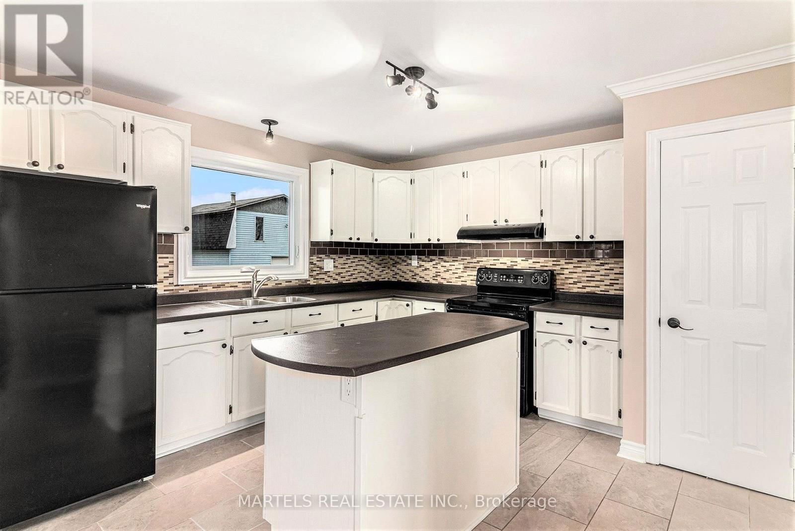 3268 PRINCIPALE STREET Image 7