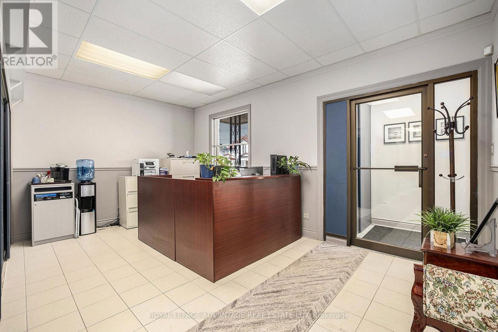 37 WILLIAM STREET EAST Image 3