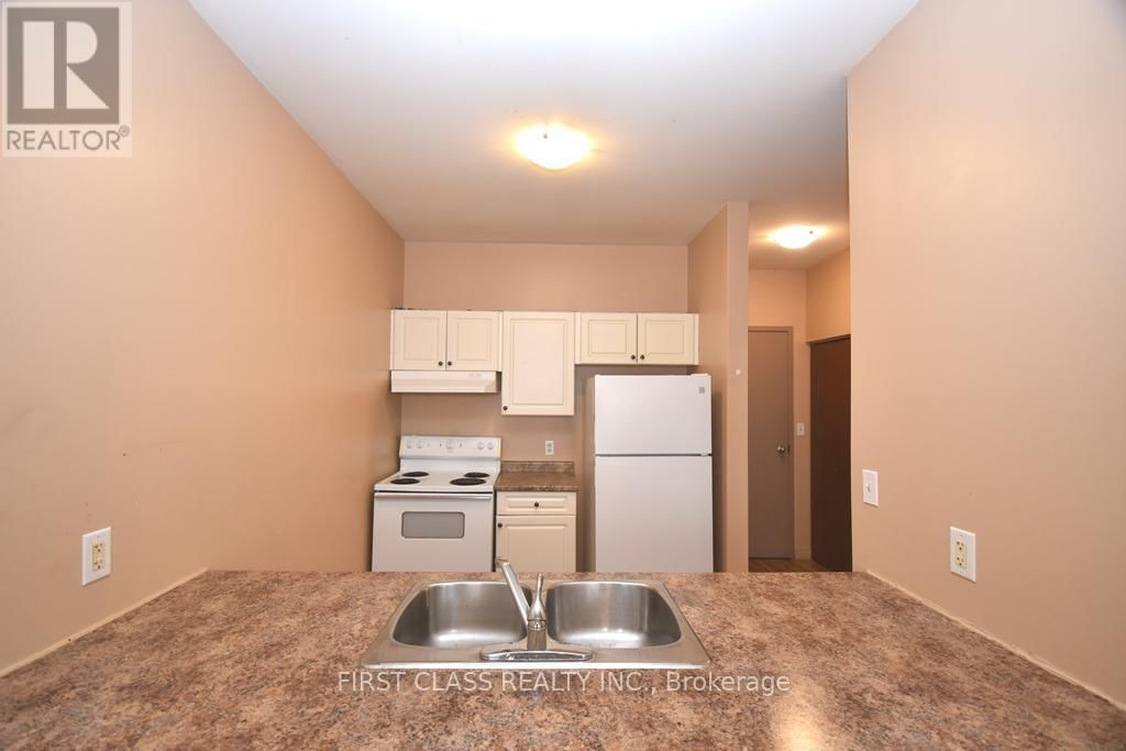 6 - 18 MARKET STREET Image 7