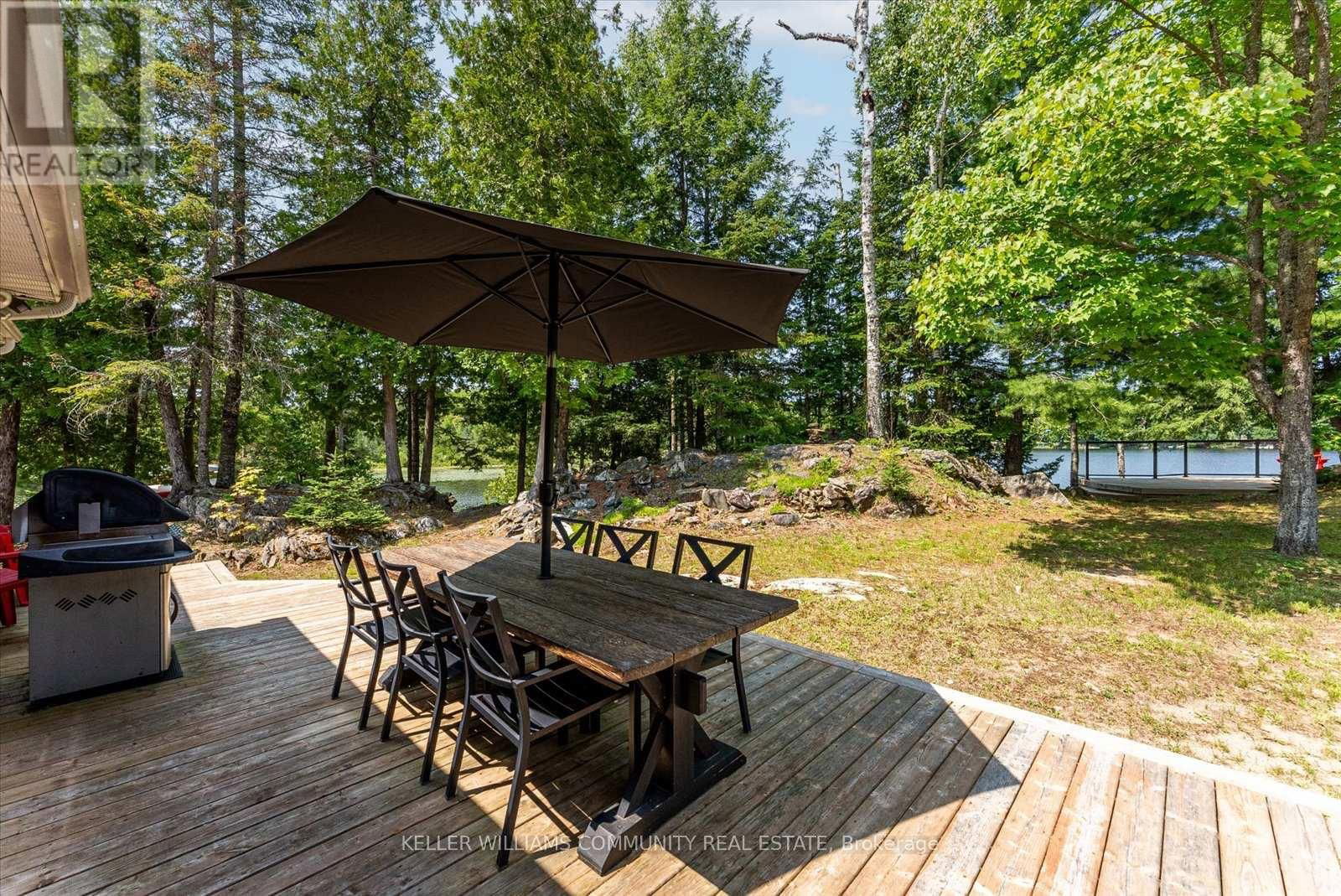 303 MAPLE LANDING LANE Image 11