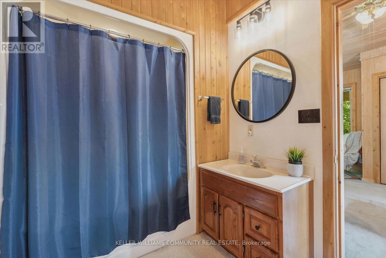 303 MAPLE LANDING LANE Image 32