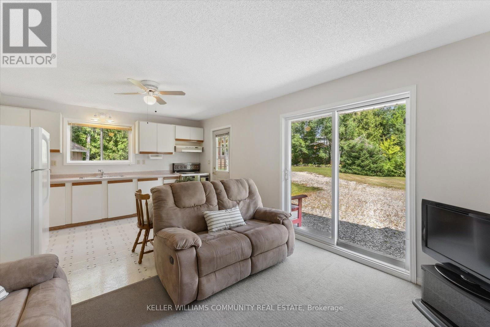 303 MAPLE LANDING LANE Image 39