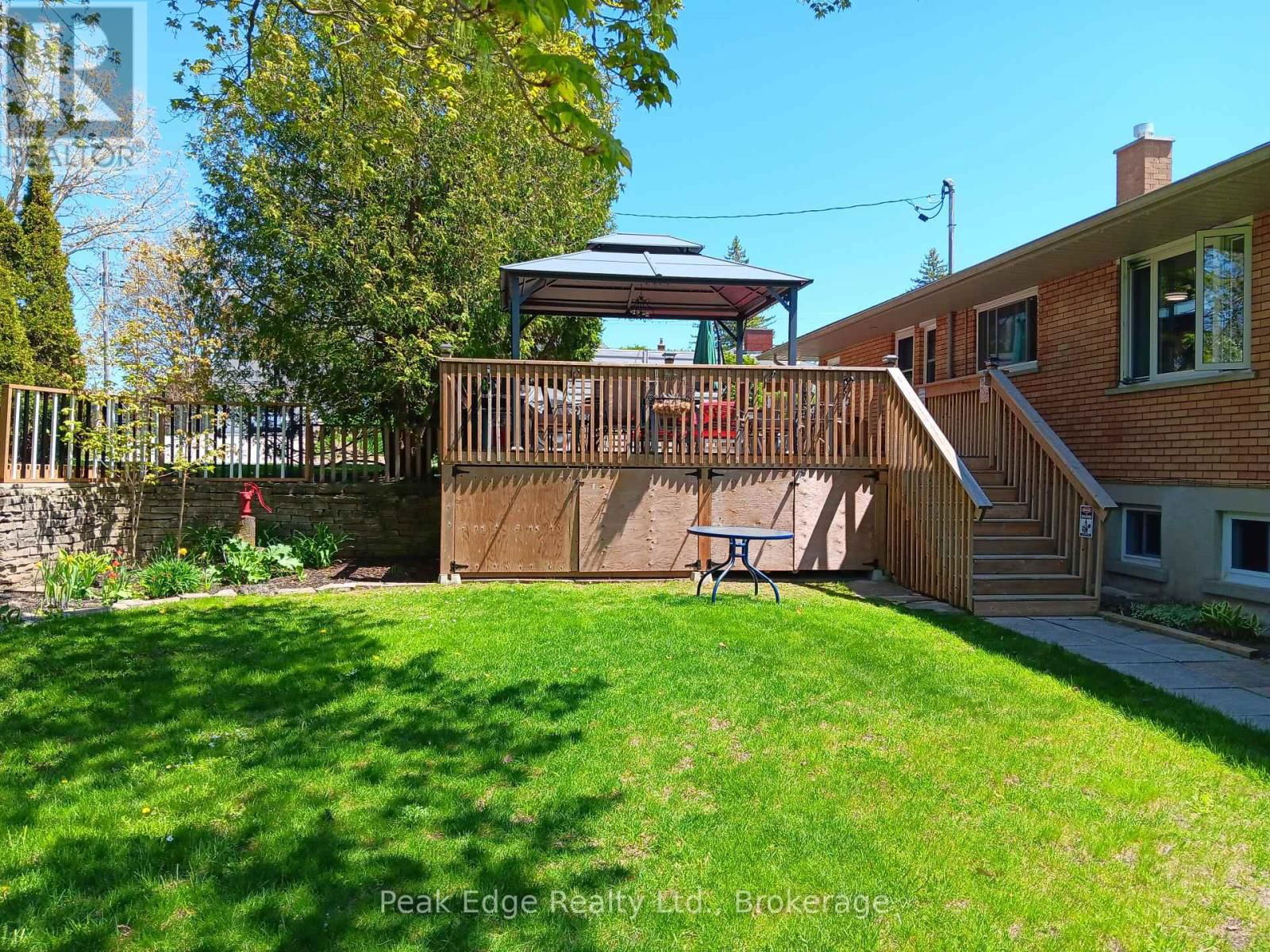 30 7 TH STREET Image 14