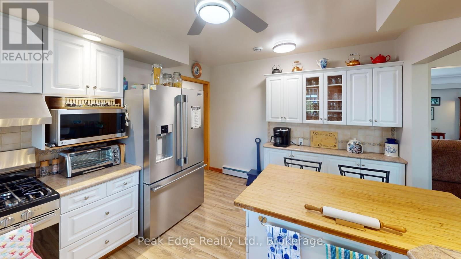 30 7 TH STREET Image 18