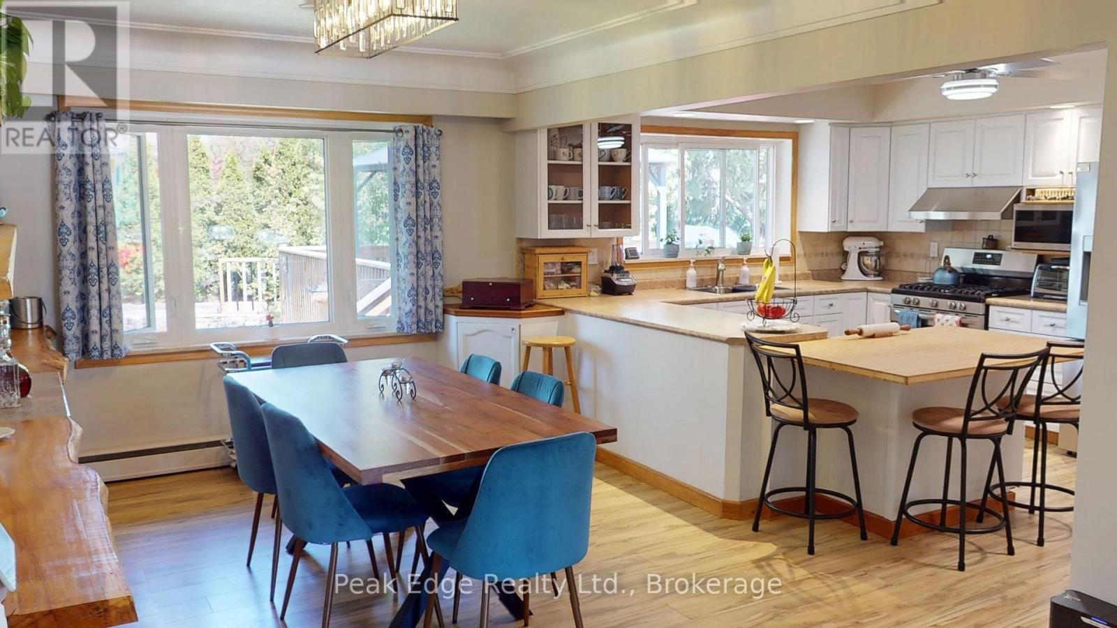 30 7 TH STREET Image 23