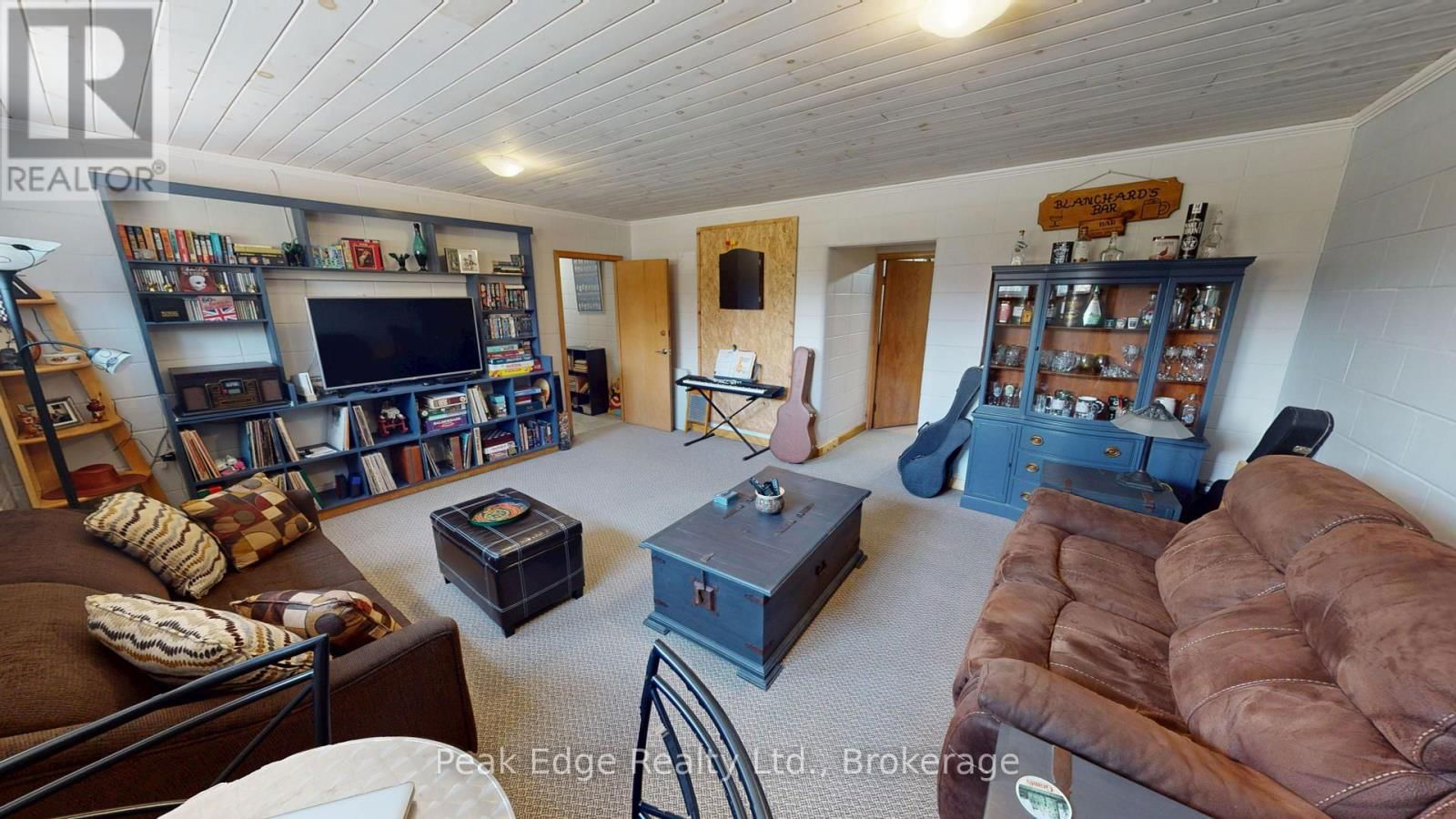 30 7 TH STREET Image 39