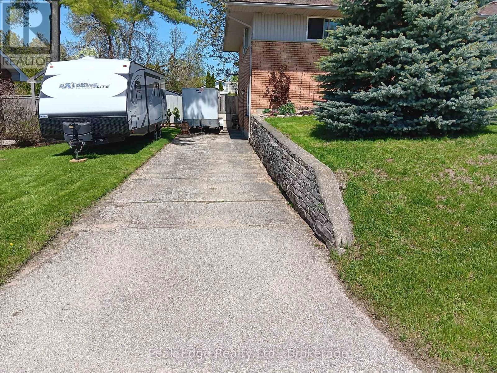 30 7 TH STREET Image 5