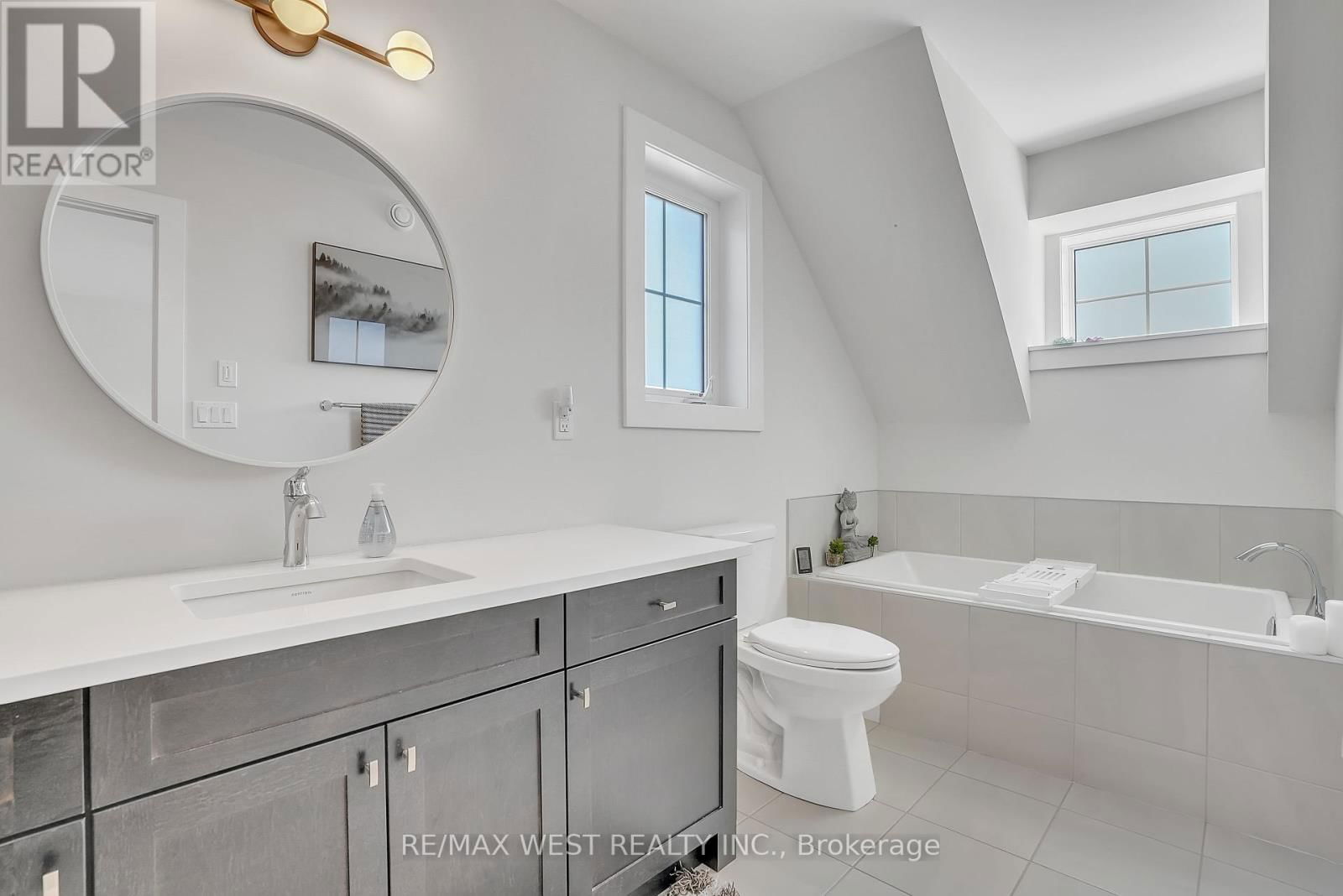 197 YELLOW BIRCH CRESCENT Image 11