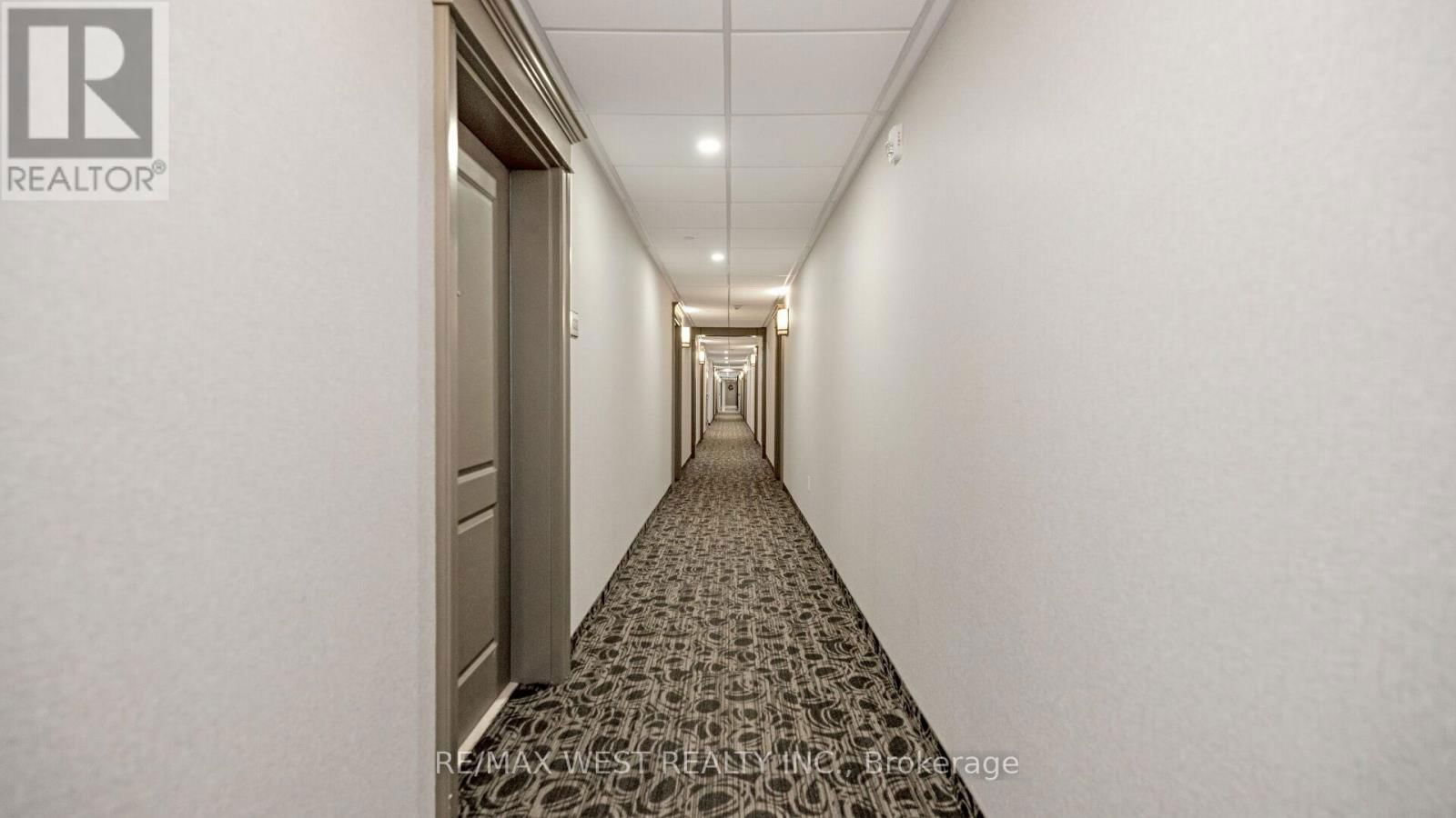 131 - 101 SHOREVIEW PLACE Image 16
